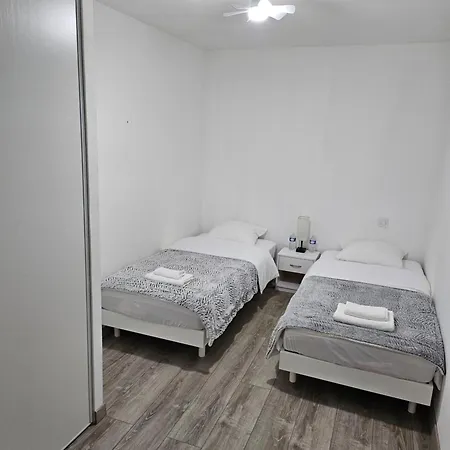 Cosy Centre Historique De * بيربينيو